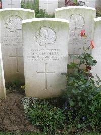 Canada Cemetery Tilloy Les Cambrai - Mohler, J W